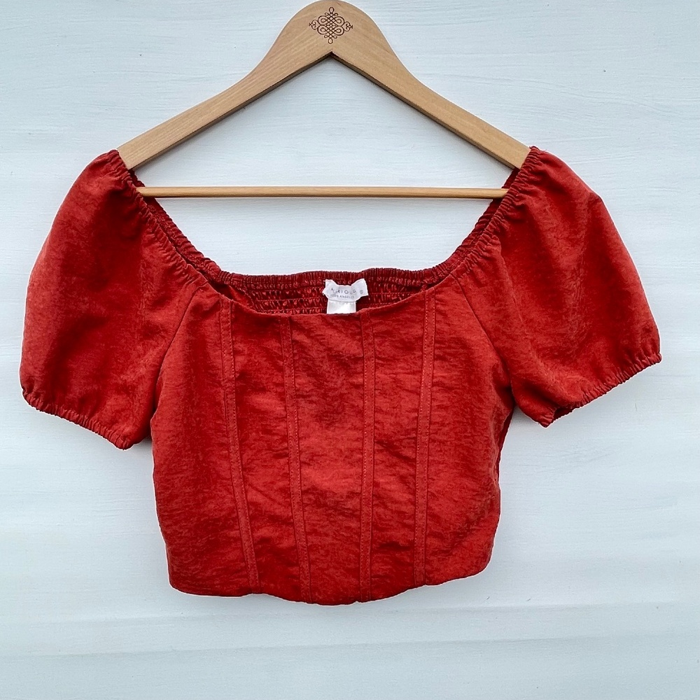 KIRIOUS LA Faux Suede Women Top Small Puff Sleeve Corset Style Cropped Cottage‎